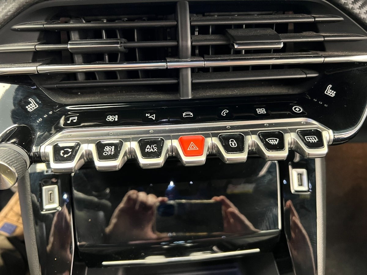 Billede af Peugeot e-2008 50 GT