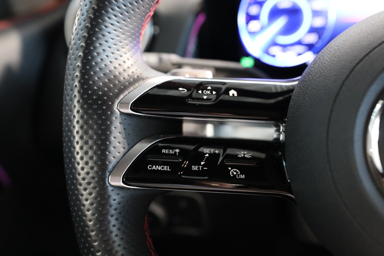 Billede af Mercedes EQB250+  AMG Advance 7prs