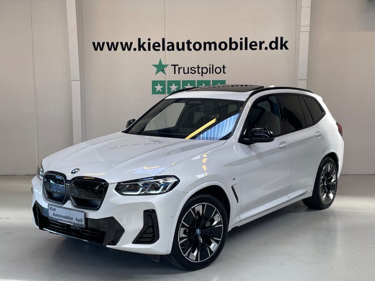 BMW iX3 Charged Plus M-Sport