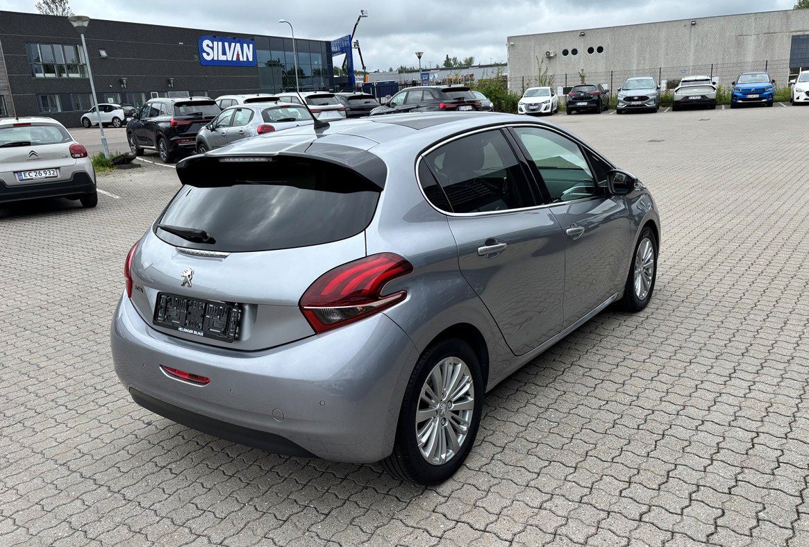 Billede af Peugeot 208 1,5 BlueHDi 100 Privé