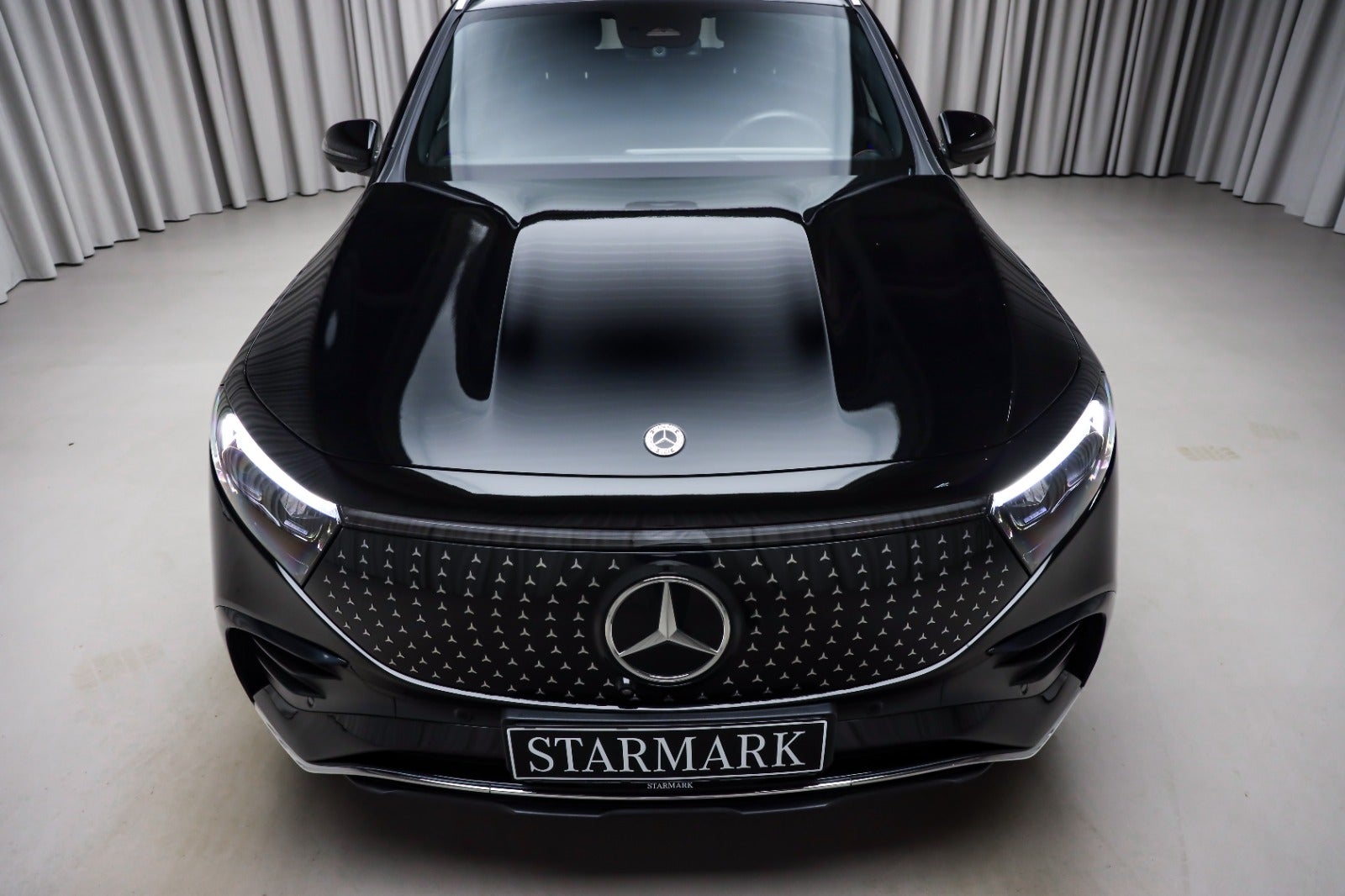 Mercedes-Benz EQB 250+