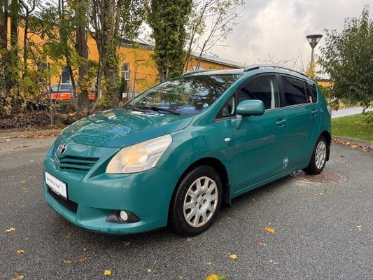 Toyota Sportsvan D-4D T2