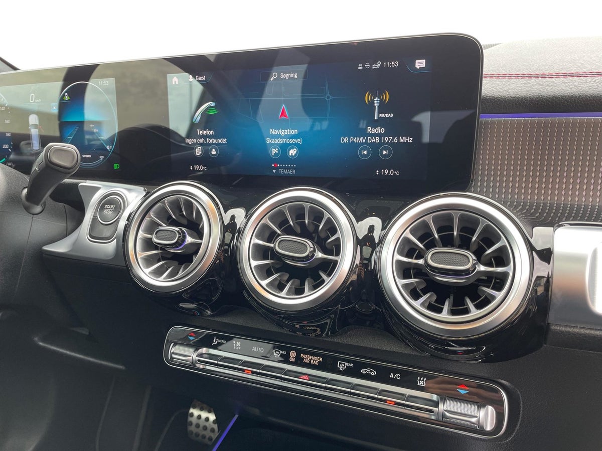 Mercedes EQB300 AMG Line 4Matic billede 11