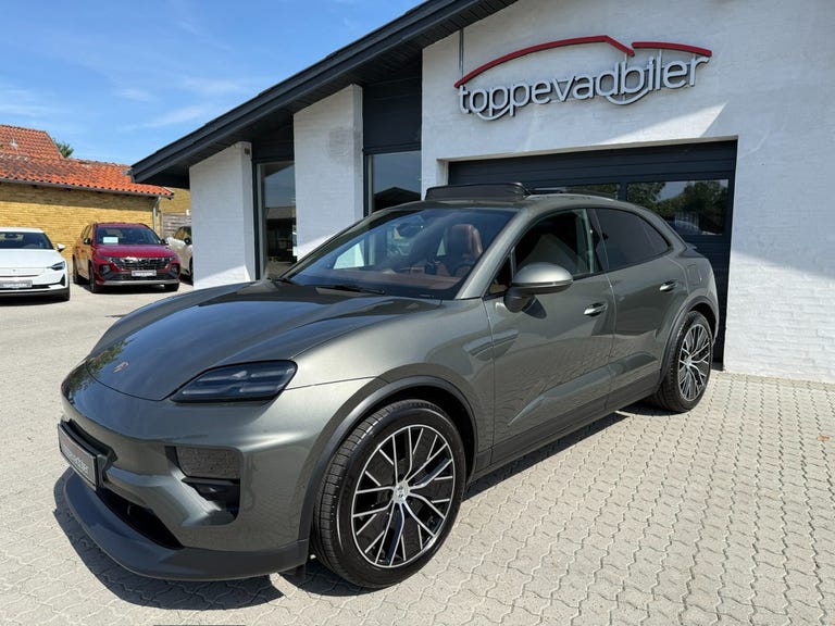 Porsche Macan 4 