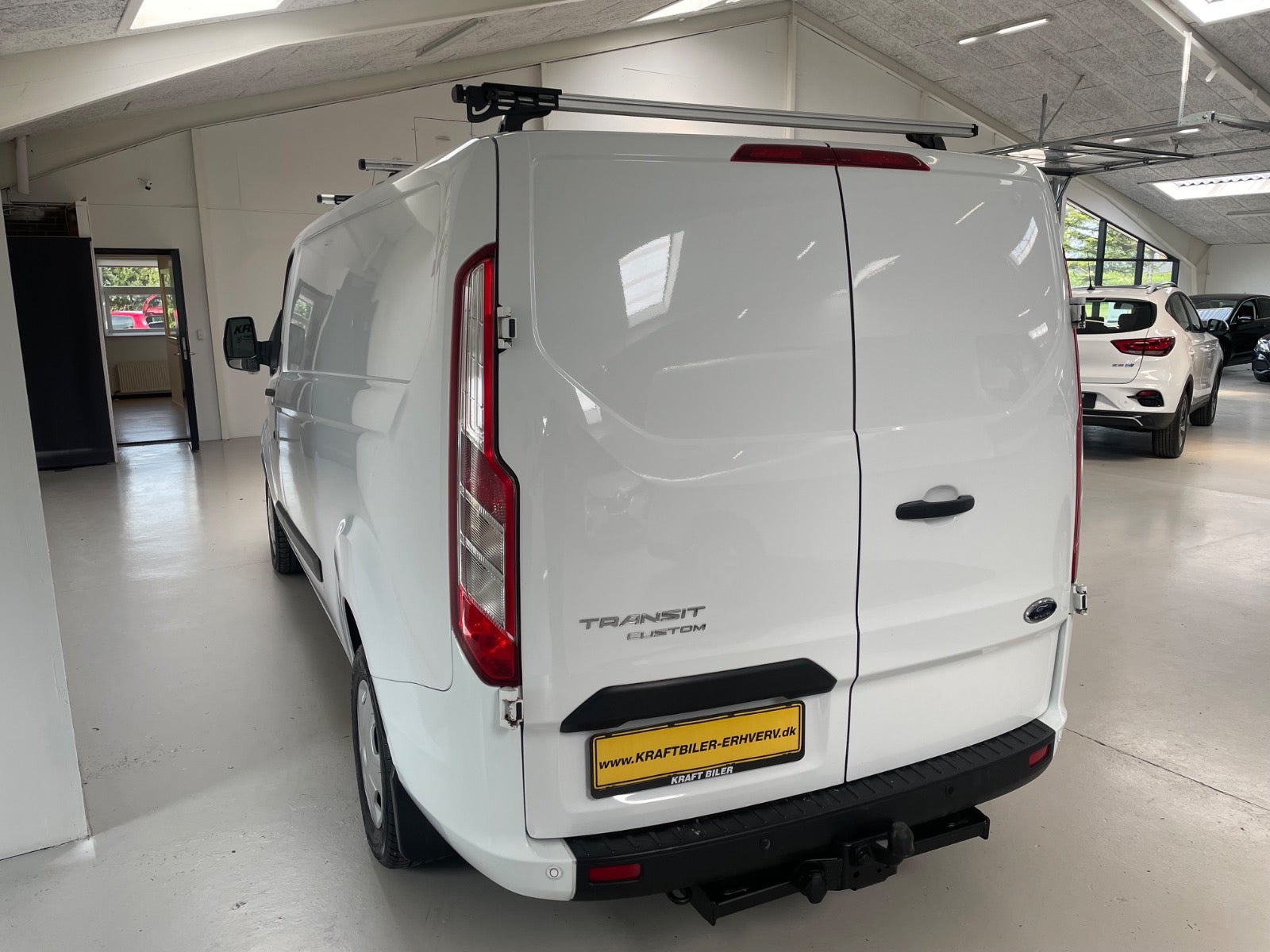 Billede af Ford Transit Custom 300L 2,0 TDCi 130 Trend