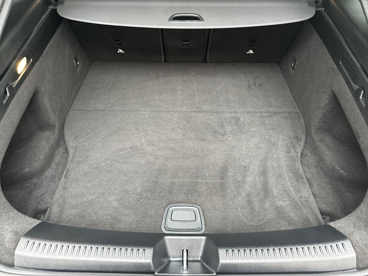 Mercedes CLA250 e AMG Line Shooting Brake aut. billede 13