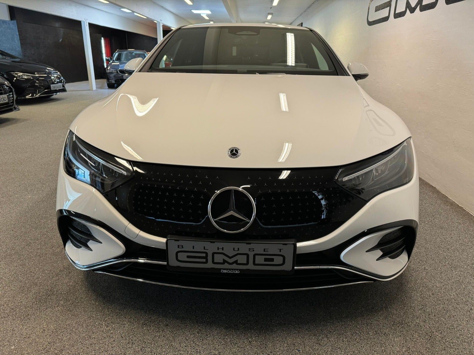 Mercedes EQE350 2024