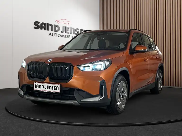 BMW iX1 xDrive30