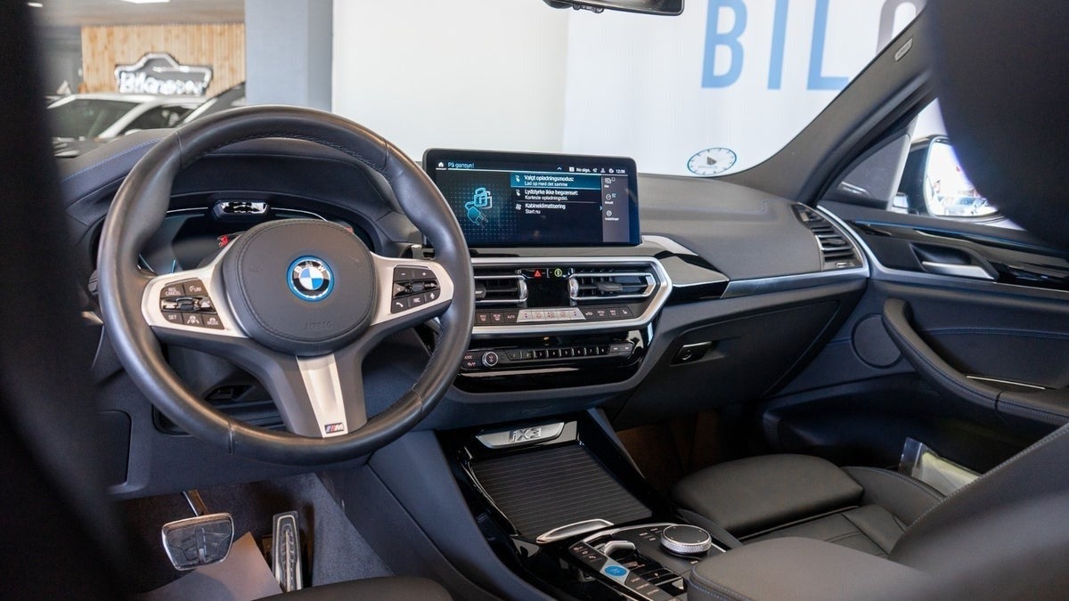 Billede af BMW iX3  Charged Plus M-Sport
