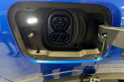 Ford Explorer Premium Extended Range