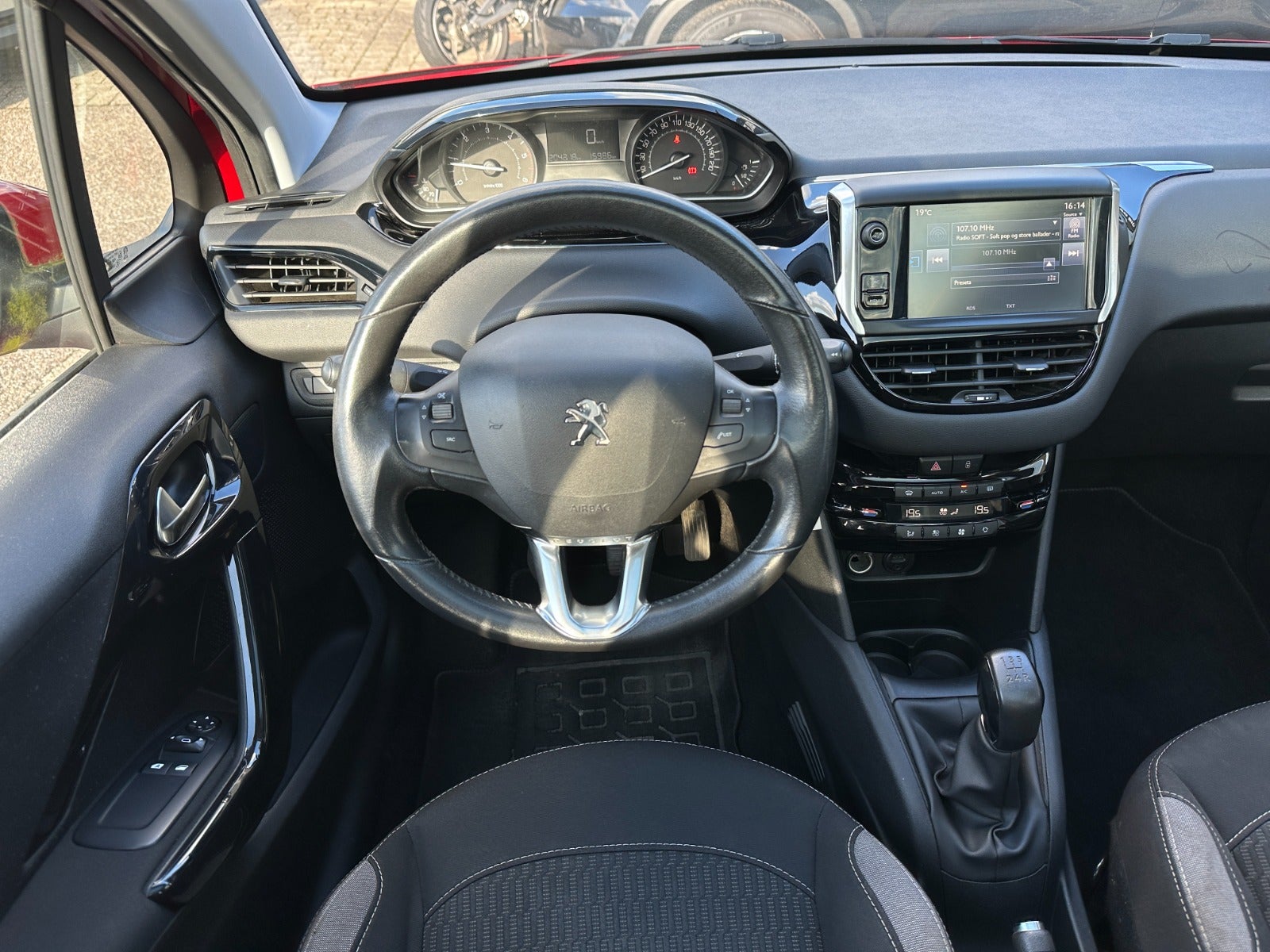 Billede af Peugeot 208 1,6 BlueHDi 100 Allure