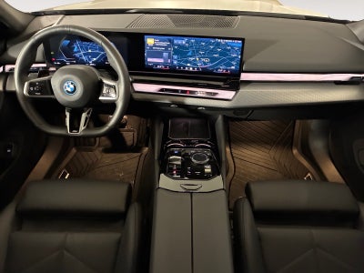 BMW i5 eDrive40 Touring M-Sport Pro