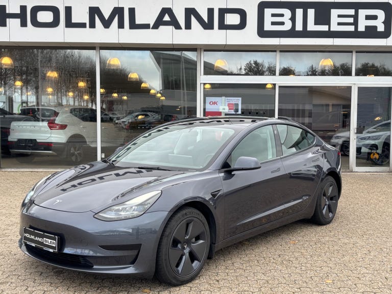 Tesla Model 3 RWD