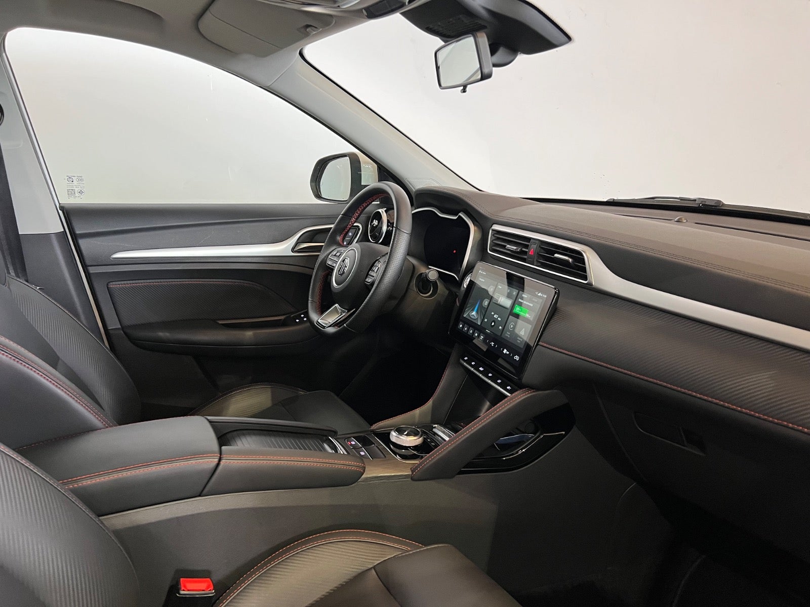 MG ZS Luxury