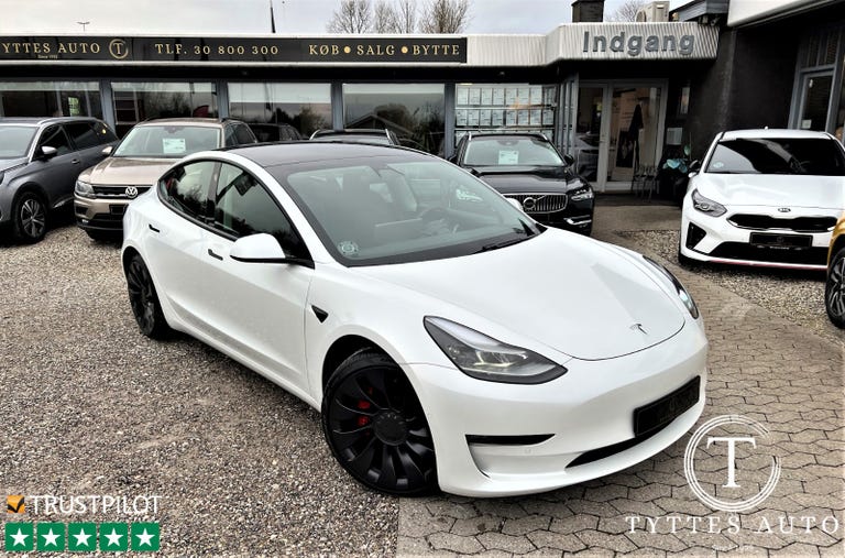 Tesla Model 3 Performance AWD