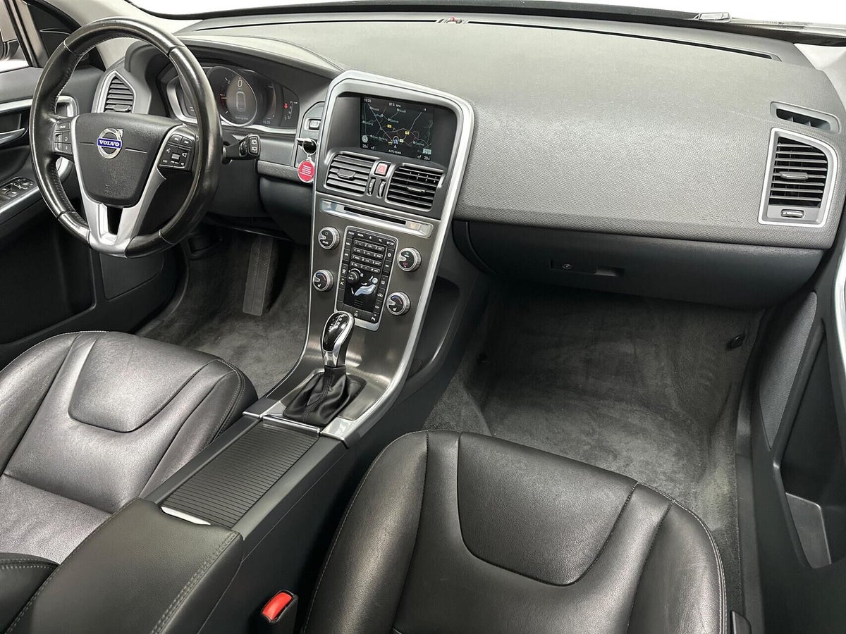 Volvo XC60 D3 150 Momentum aut. billede 10