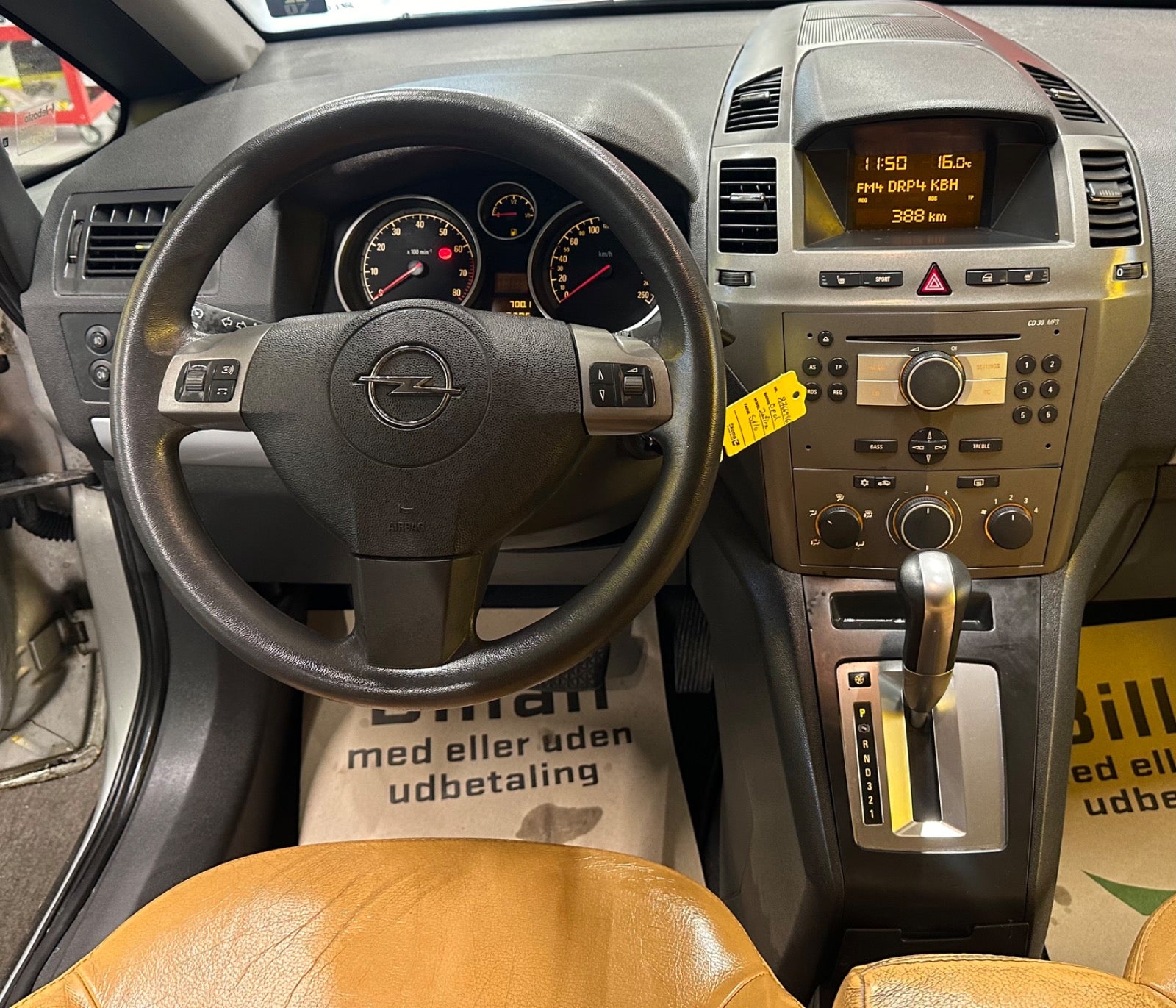 Billede af Opel Zafira 2,2 16V Cosmo aut.