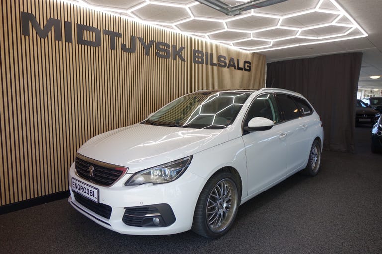 Peugeot 308 BlueHDi 120 Allure Sky SW Van