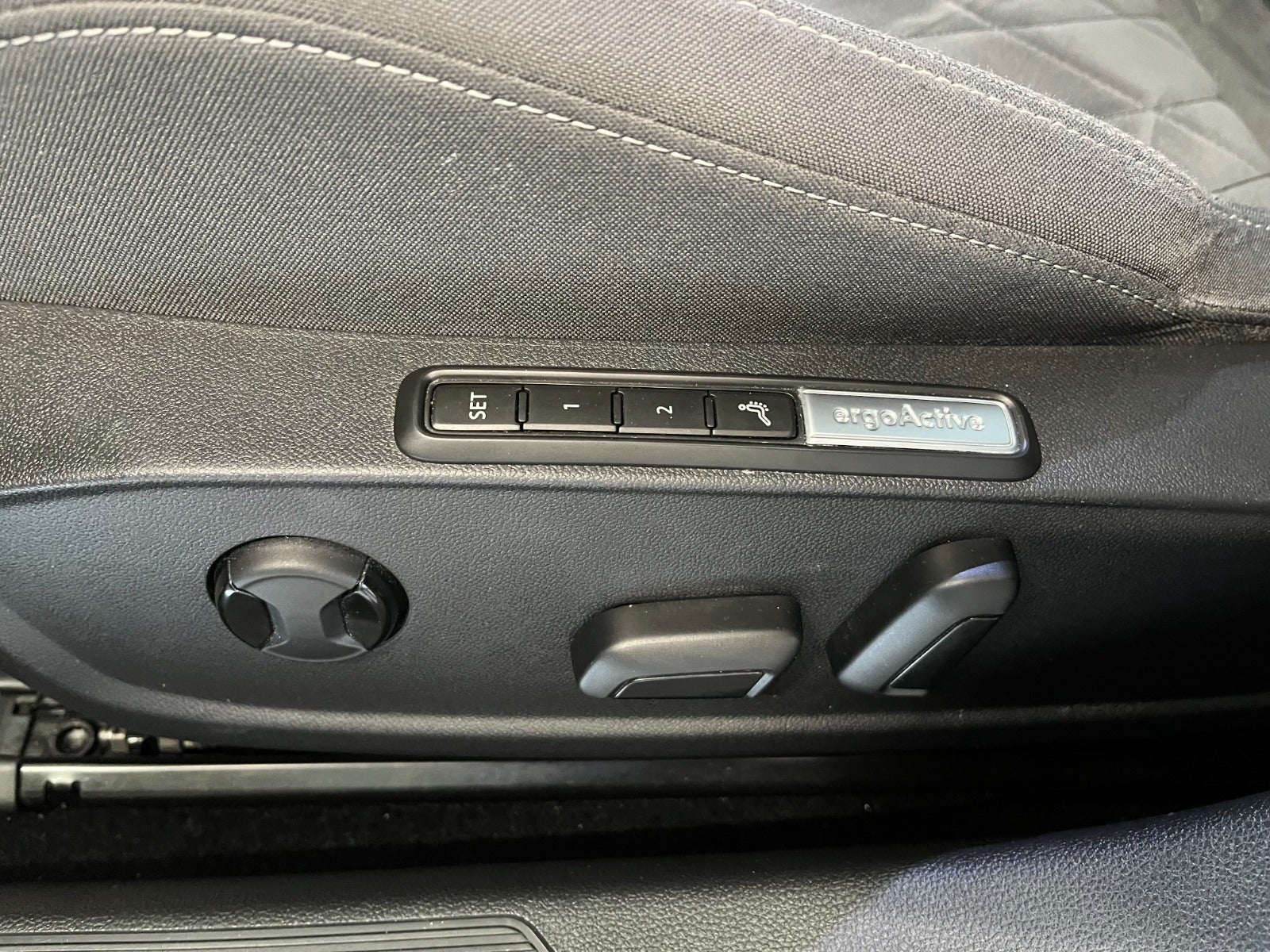 Billede af VW Golf VIII 1,5 eTSi 150 Style DSG