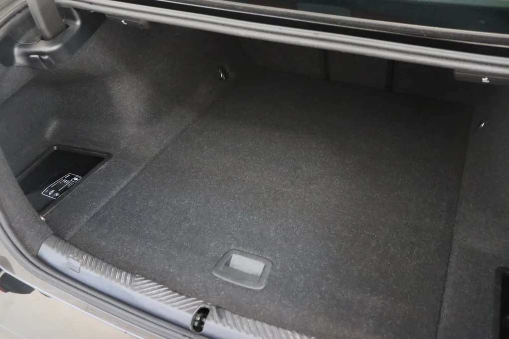 BMW i5 eDrive40 Sport Line