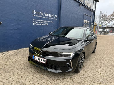 Opel Astra 1,6 PHEV Ultimate aut. Benzin aut. Automatgear modelår 2022 km 10000 Sort ABS airbag, Fje