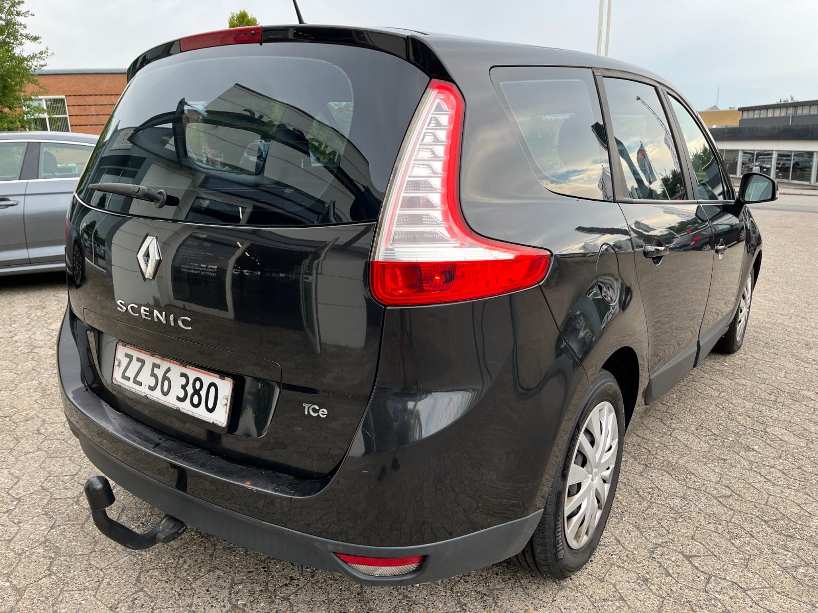 Billede af Renault Grand Scenic III 1,4 TCe 130 Authentique 7prs