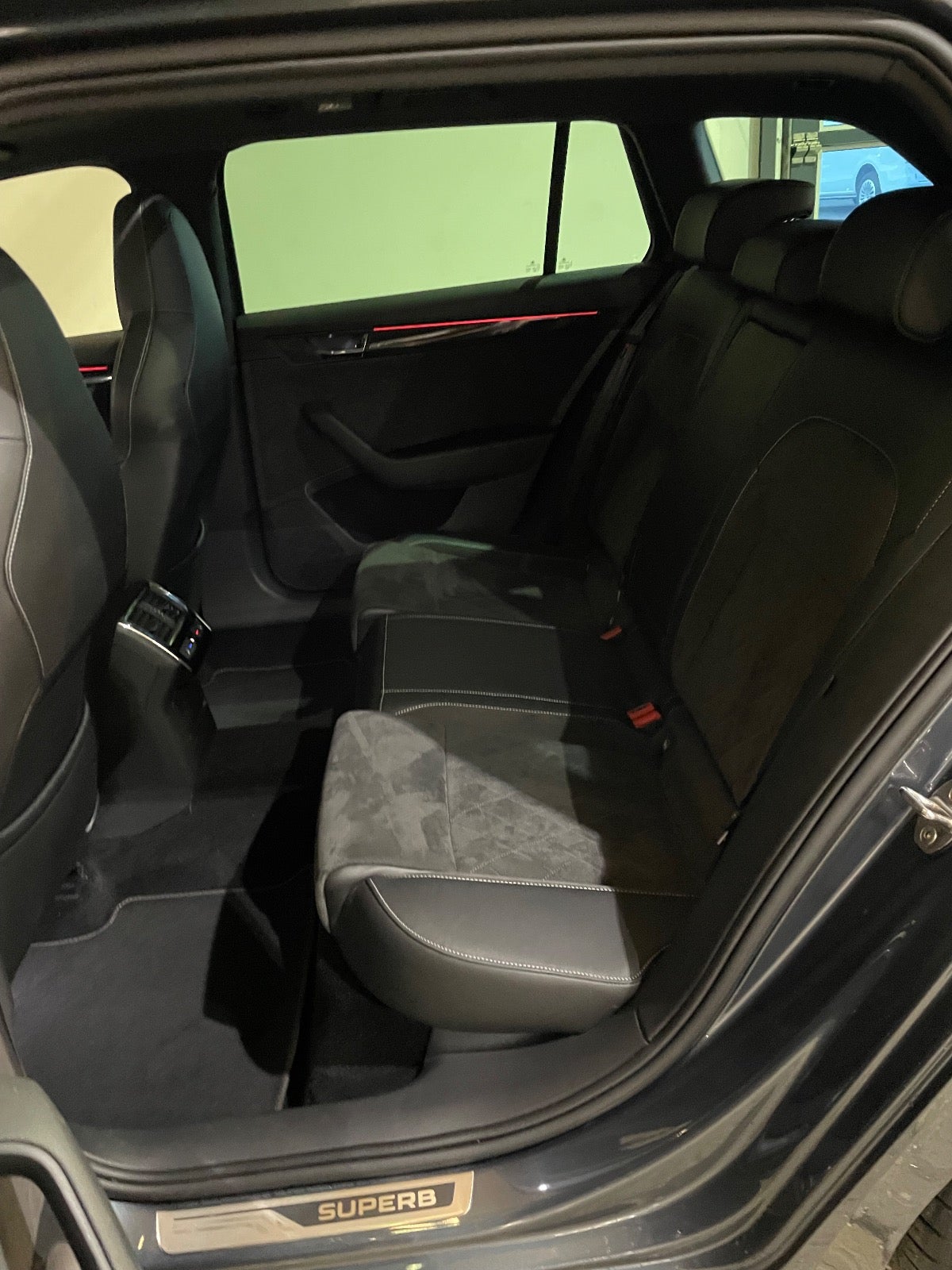 Skoda Superb TDi 190 Sportline Combi DSG