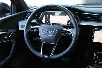 Audi e-tron S-line quattro