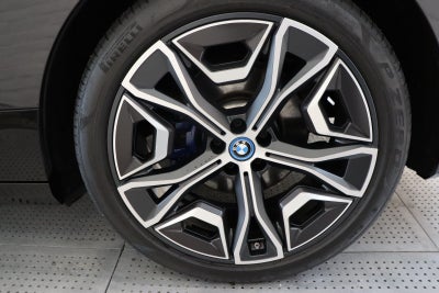 BMW iX xDrive40 Sport