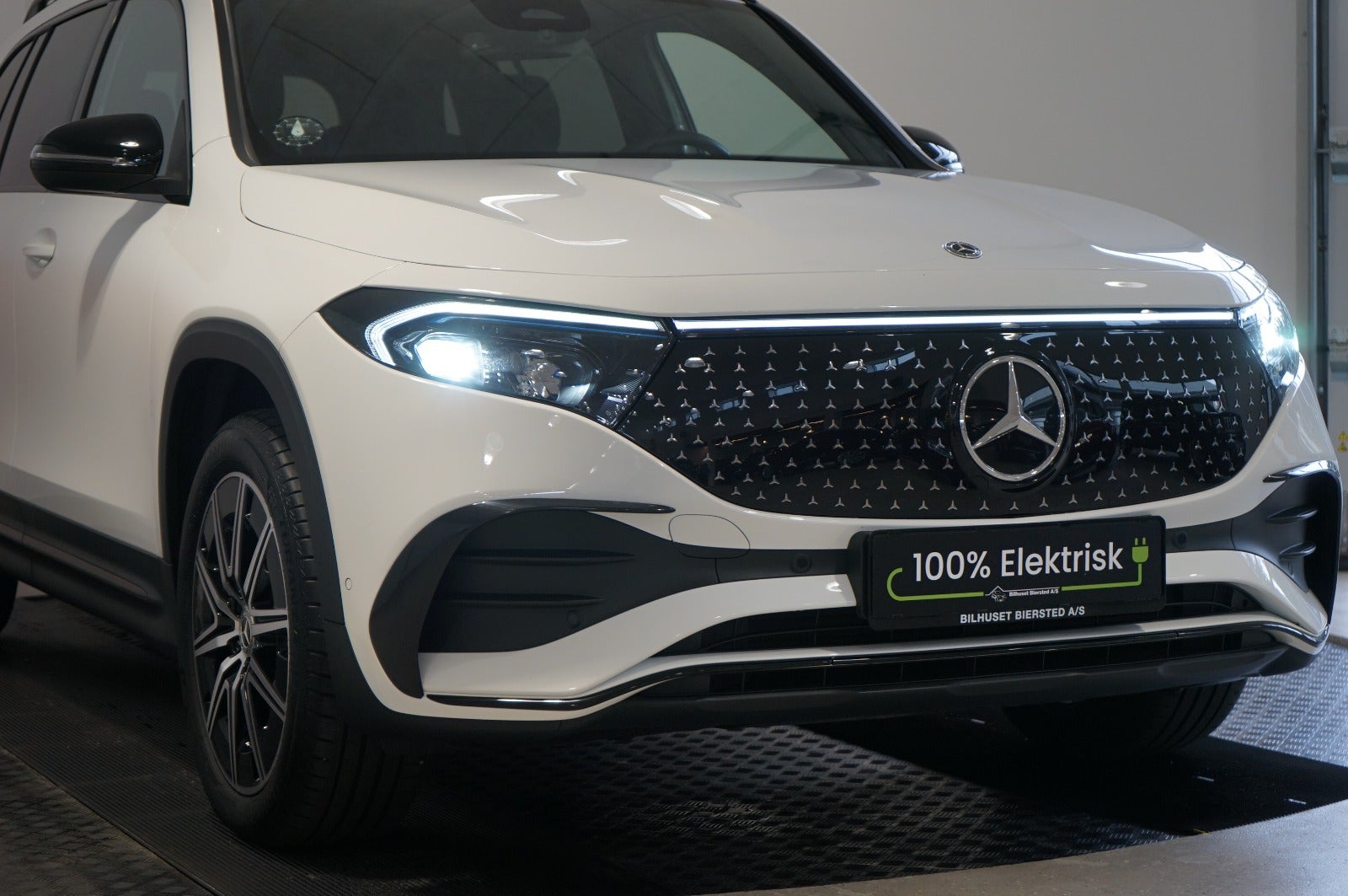 Mercedes EQB250+ AMG Advance 7prs