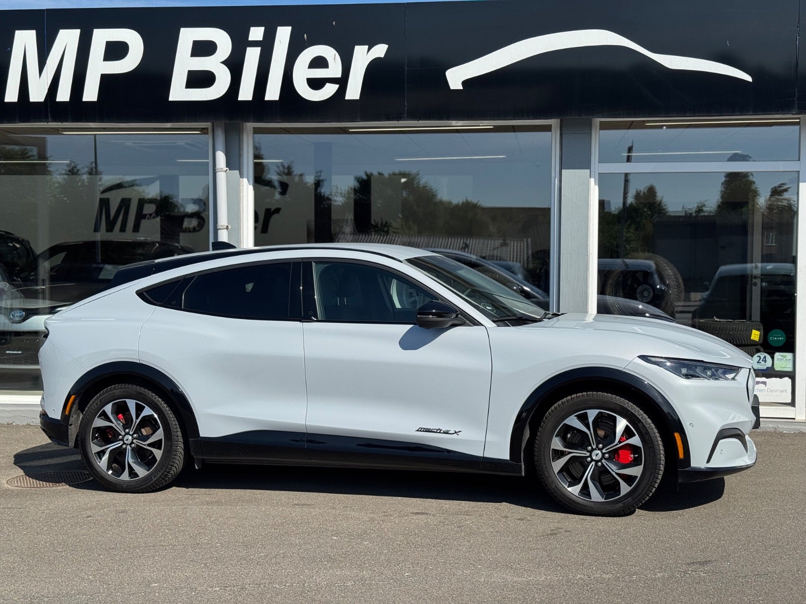 Billede af Ford Mustang Mach-E 88 Premium Extended Range