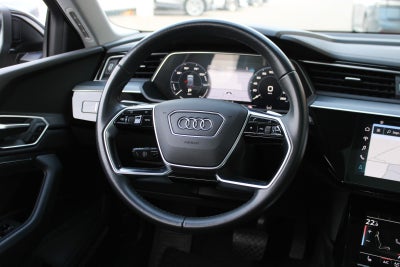 Audi e-tron Advanced quattro