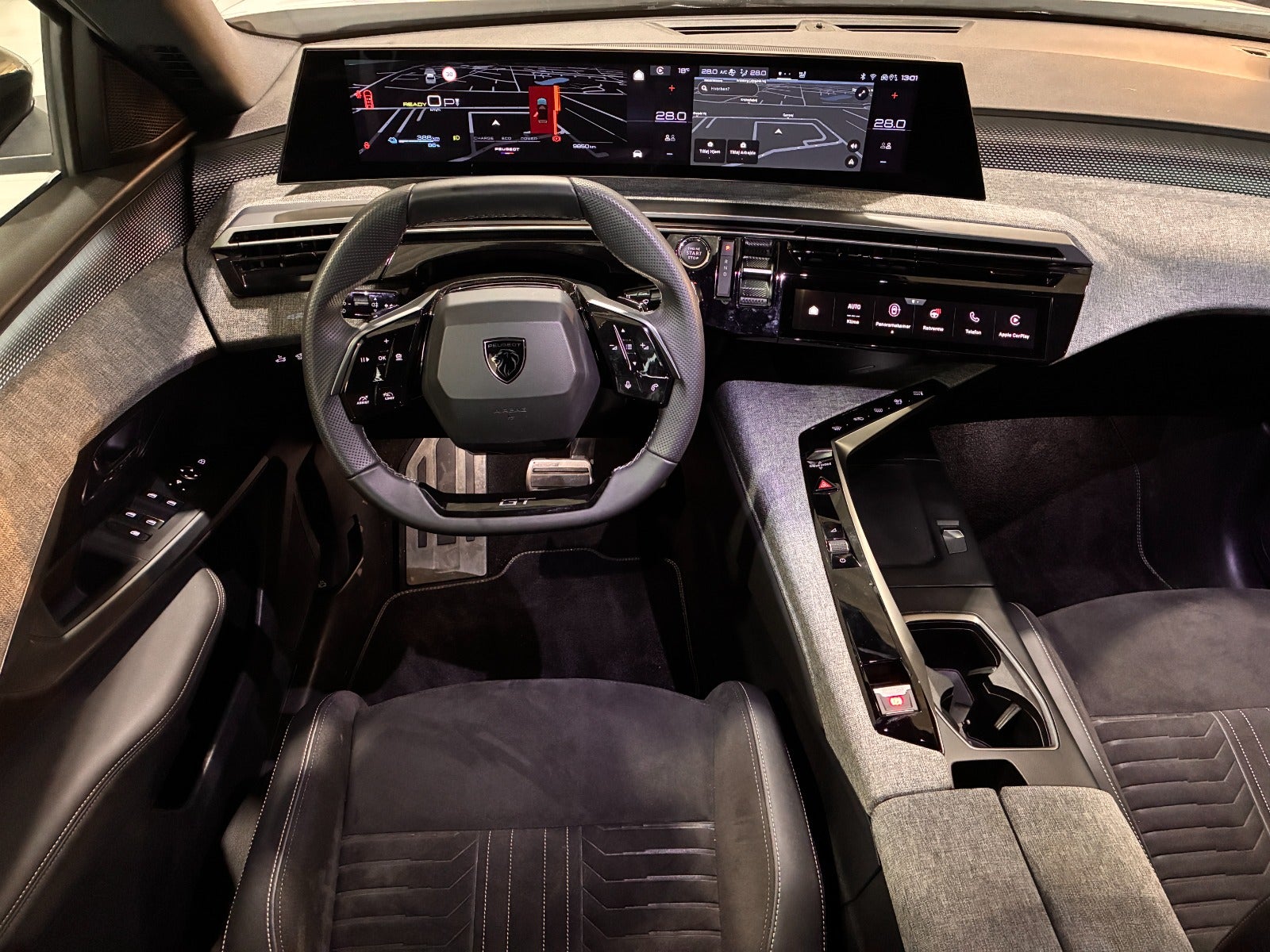 Billede af Peugeot e-3008 77 GT Pack