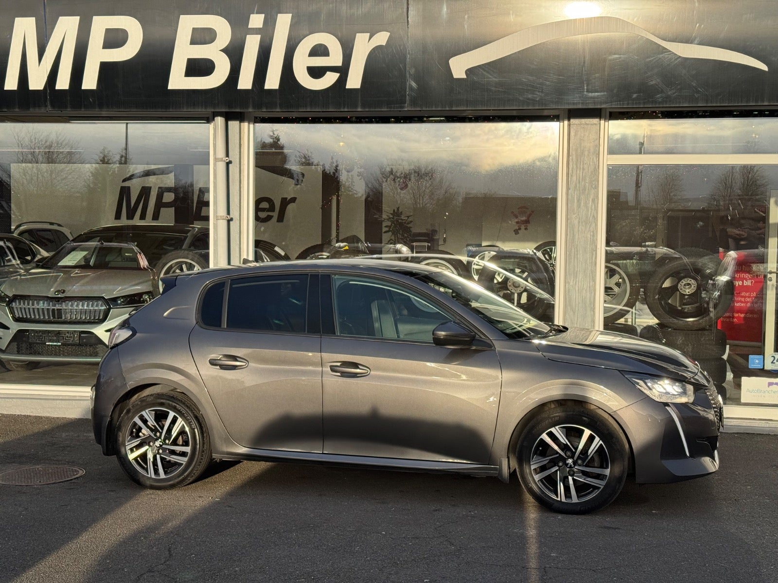 Billede af Peugeot 208 1,5 BlueHDi 100 Edition:210+