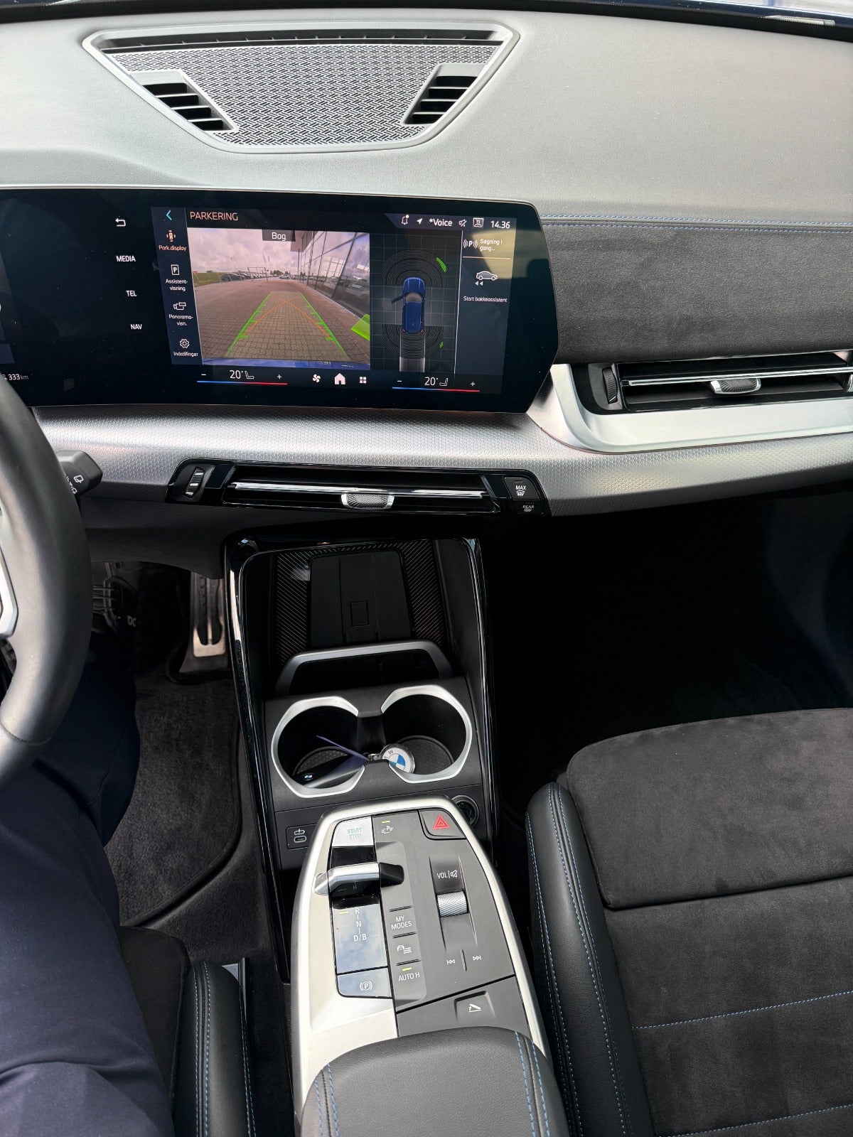 BMW iX1 eDrive20 M-Sport Premium 5d - 15