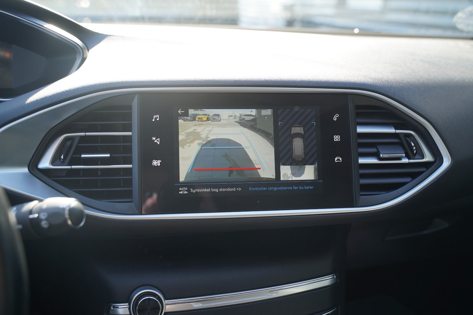 Billede af Peugeot 308 1,5 BlueHDi 130 Allure Grand SW