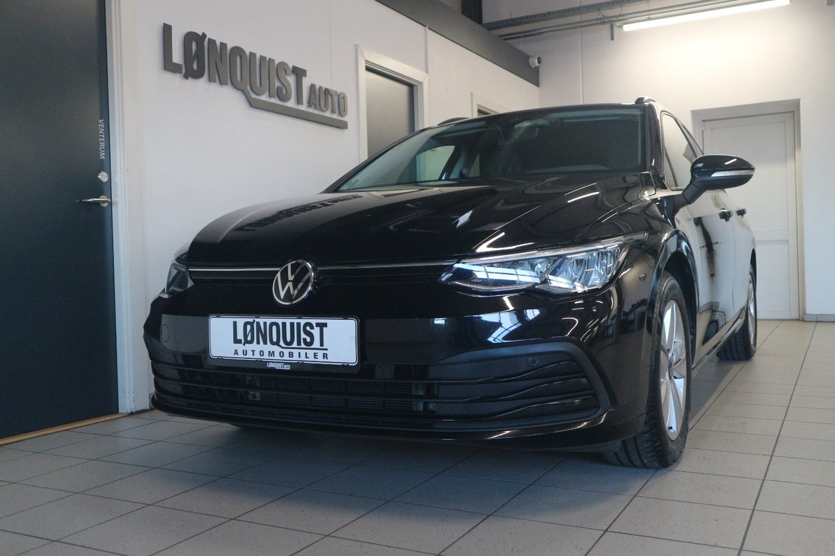 VW Golf VIII eTSi 130 Life Variant DSG