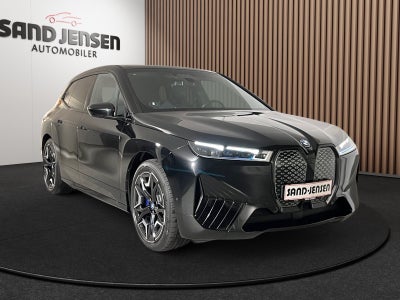 BMW iX xDrive40 Supercharged