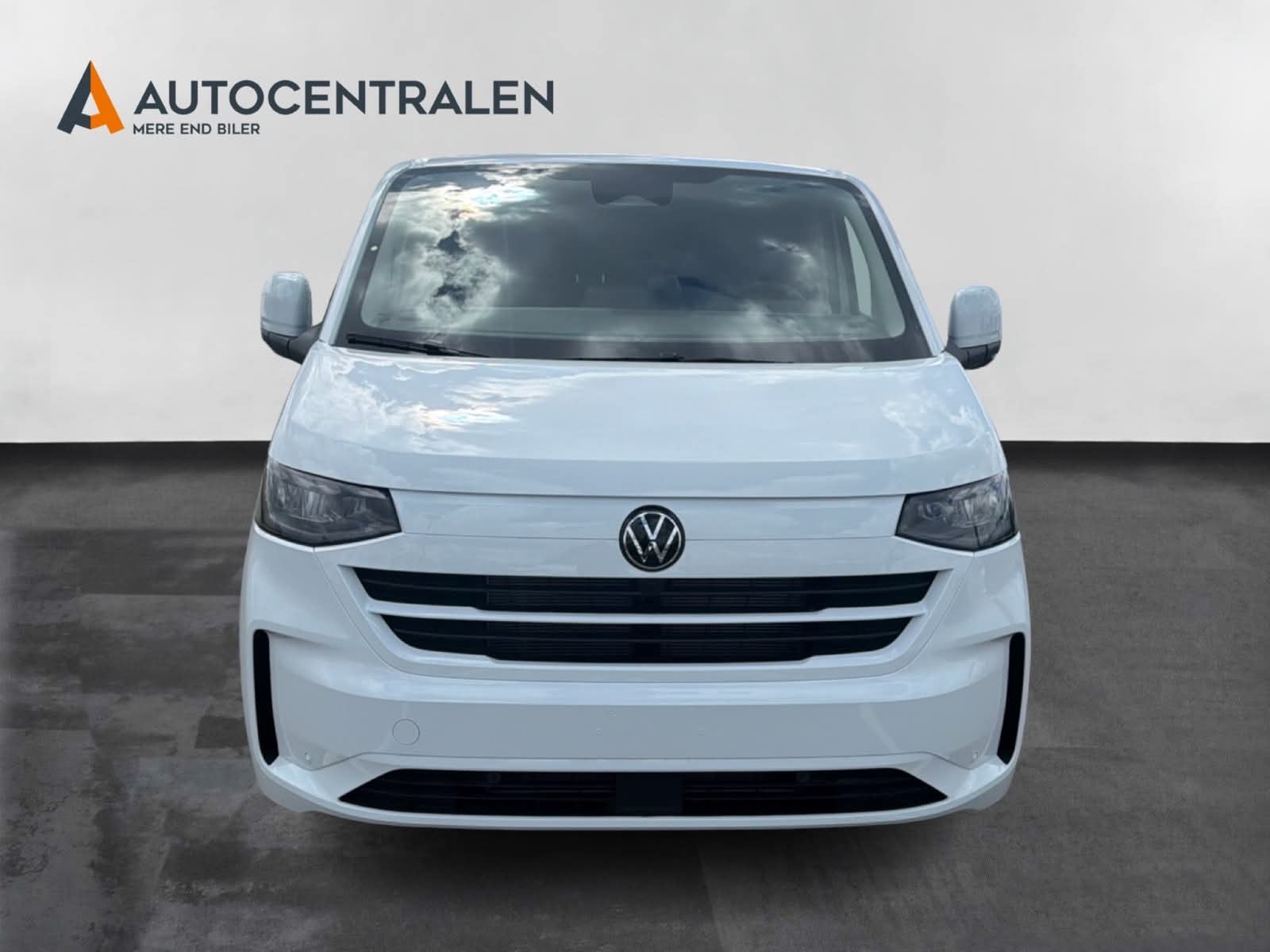 VW Transporter TDi 150 Comfort Kassevogn aut. LWB