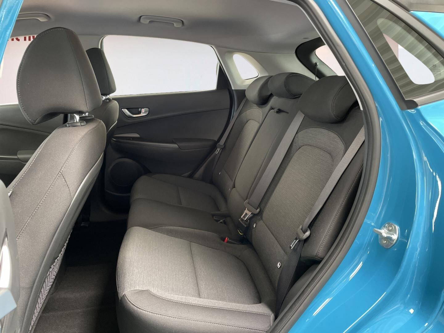 Hyundai Kona EV Essential