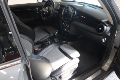 MINI Cooper SE Classic Trim