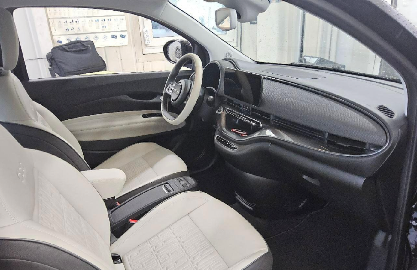 Billede af Fiat 500e 42 la Prima by Bocelli
