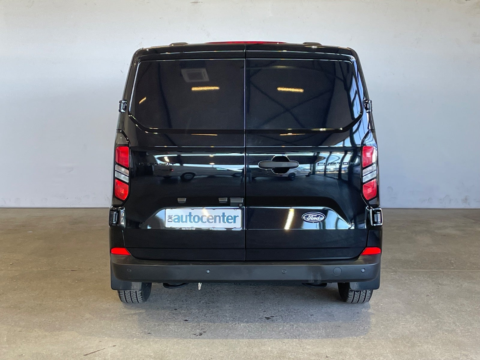 Ford Transit Custom 320L EcoBlue Trend