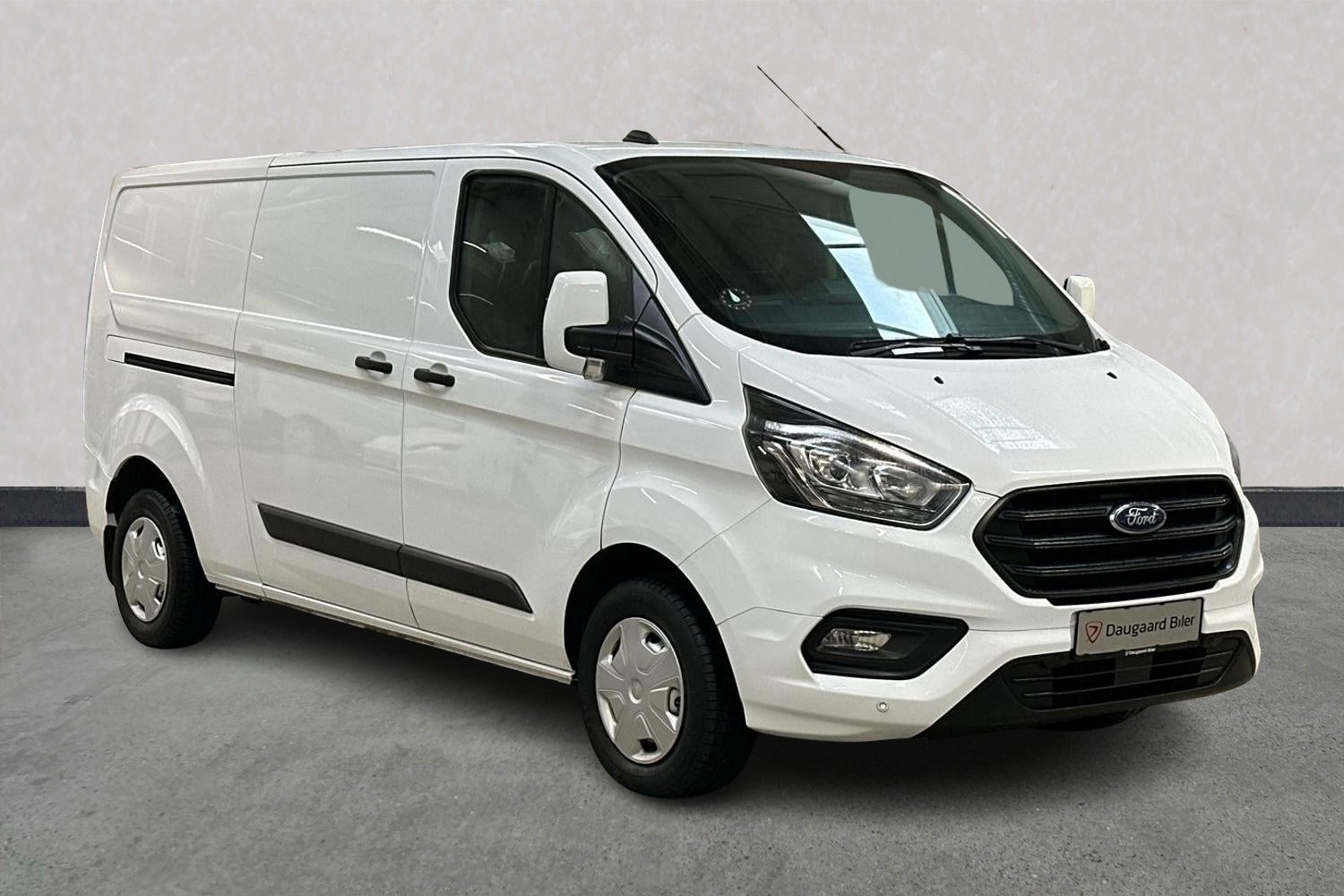 Billede af Ford Transit Custom 300L 2,0 TDCi 130 Trend