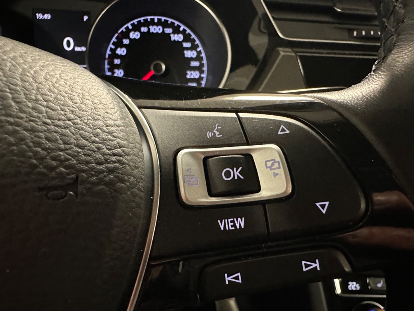VW Touran TDi 115 IQ.Drive DSG Van