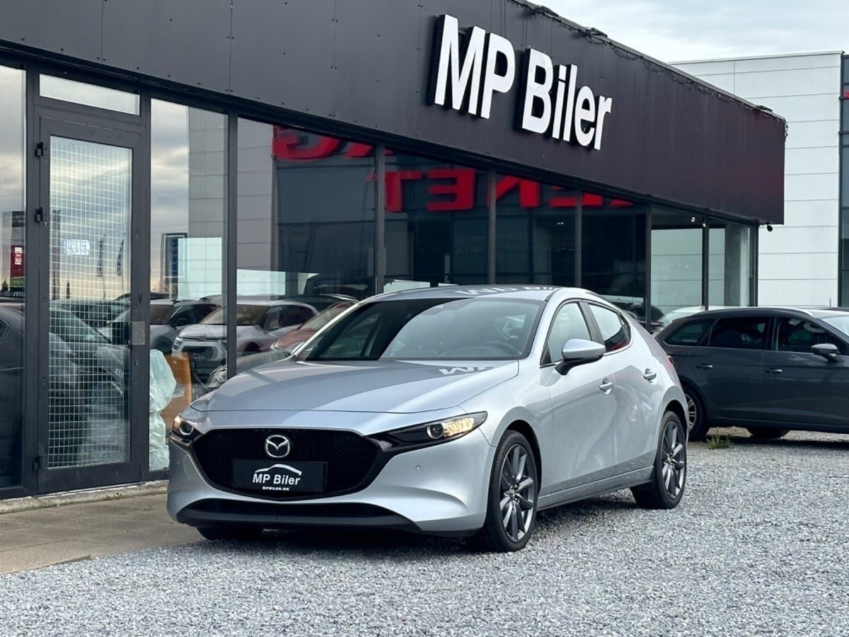 Billede af Mazda 3 1,8 SkyActiv-D 116 Cosmo aut.