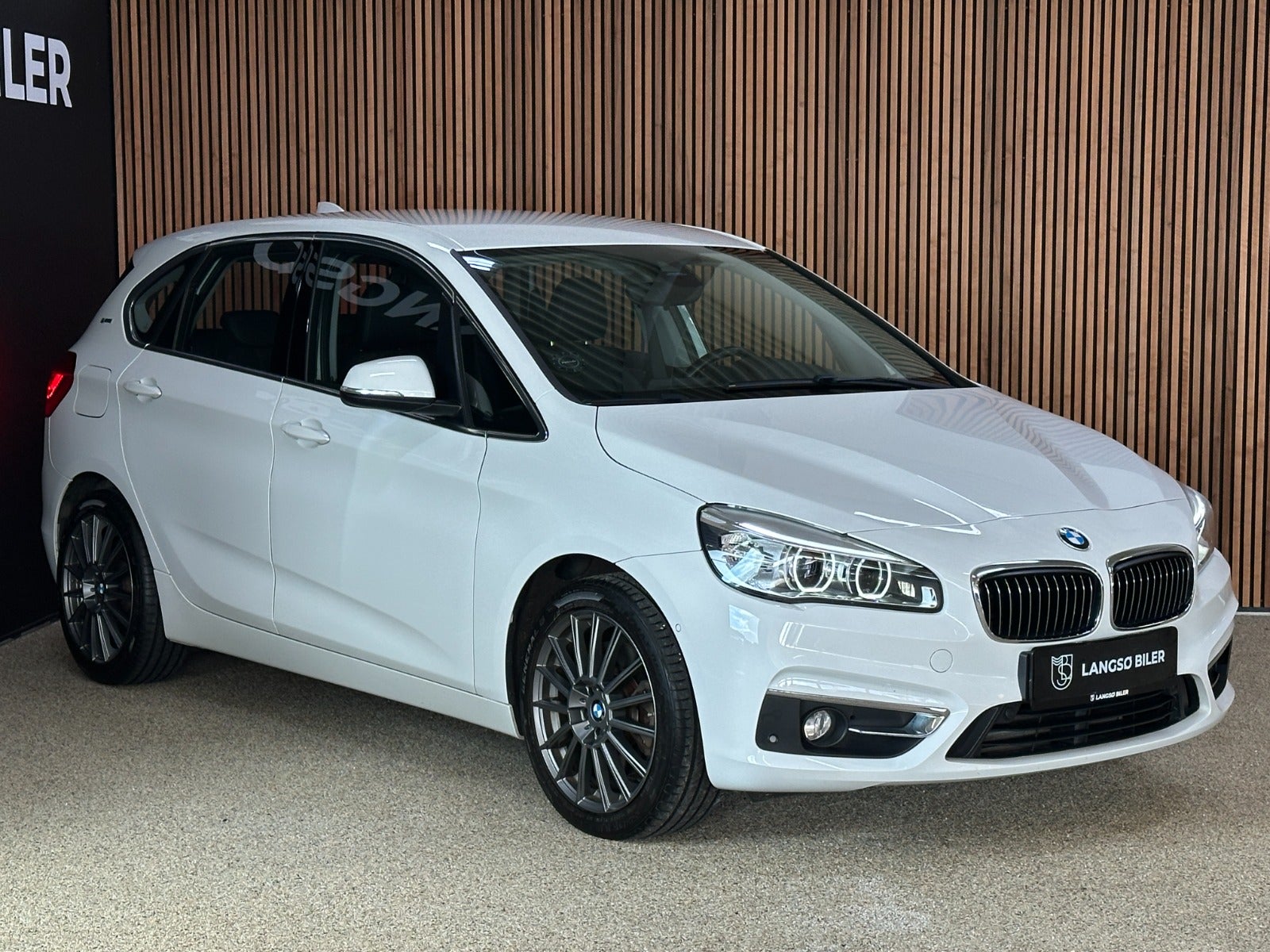 Billede af BMW 225xe 1,5 Active Tourer Luxury Line aut.