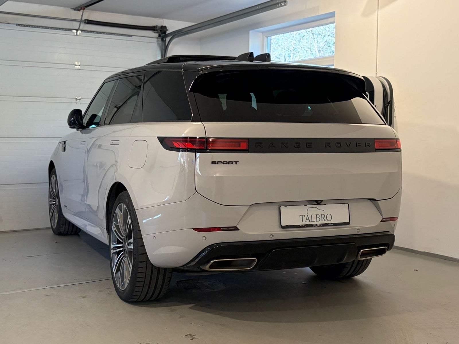 Land Rover – Range Rover Sport