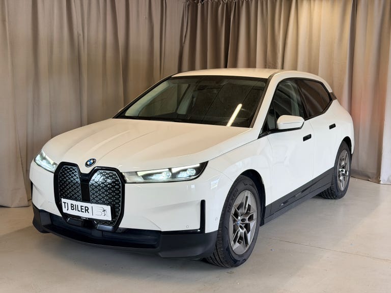 BMW iX xDrive40