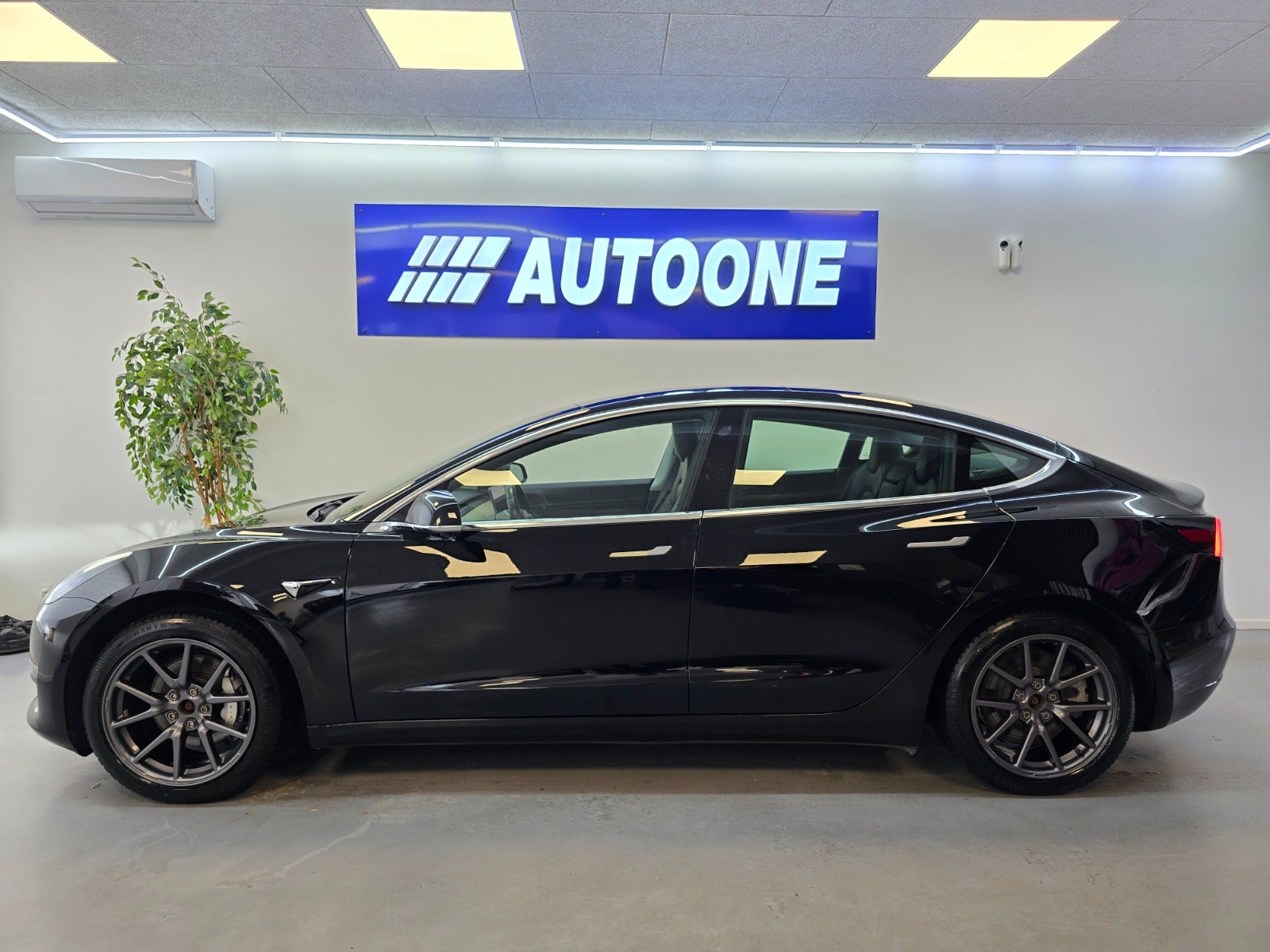 Billede af Tesla Model 3  Long Range AWD